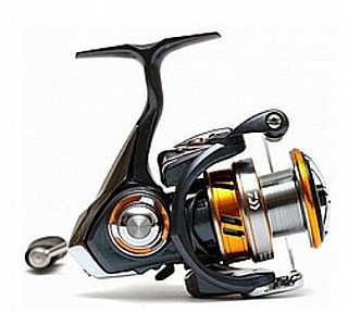�'���'�� DAIWA REGAL LT